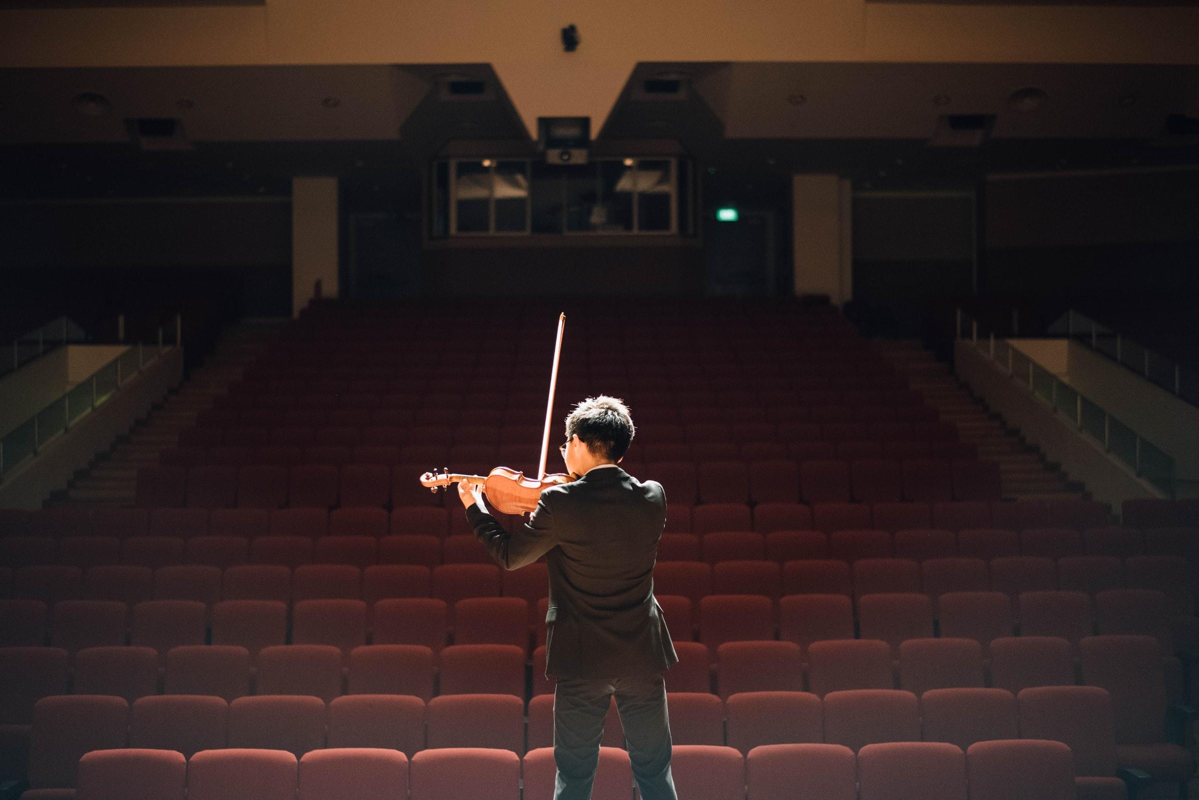 conservatorio violin para ni&ntilde;os principiantes